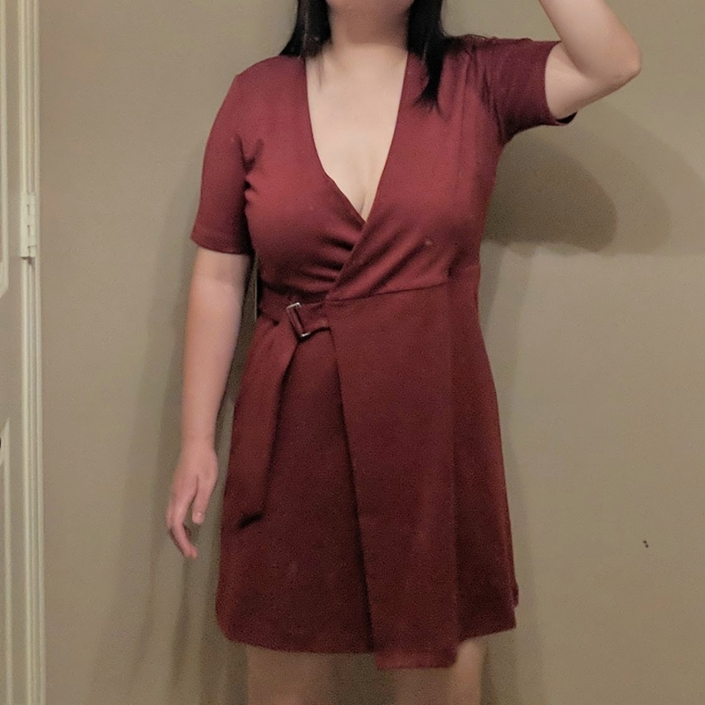 Forever 21 Contemporary Short Le Rust Wrap Dress